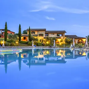 Resort Pian Dei Mucini Il Borgo