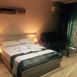 Lägenhetshotell Bahami Slăntjev Brjag